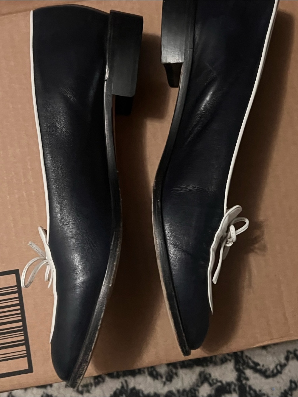 Yves Saint Laurent Black and White Bow Trim Loafers - Picture 3 of 6